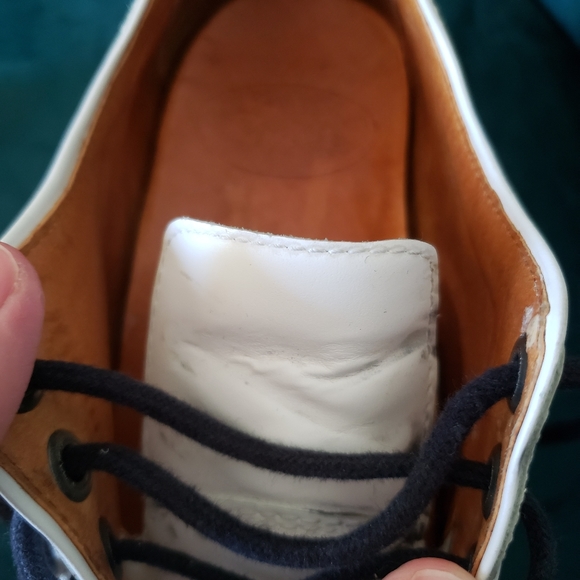 John Fluevog Classic Wingtipped Brogue Derby white shoe - Picture 14 of 15